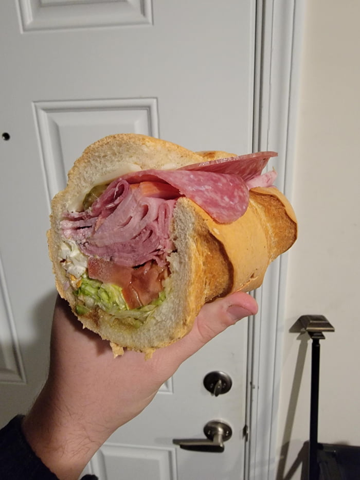 Ham, roast beef, hard salami, tomatoes, ice burg lettuce, sweet onion