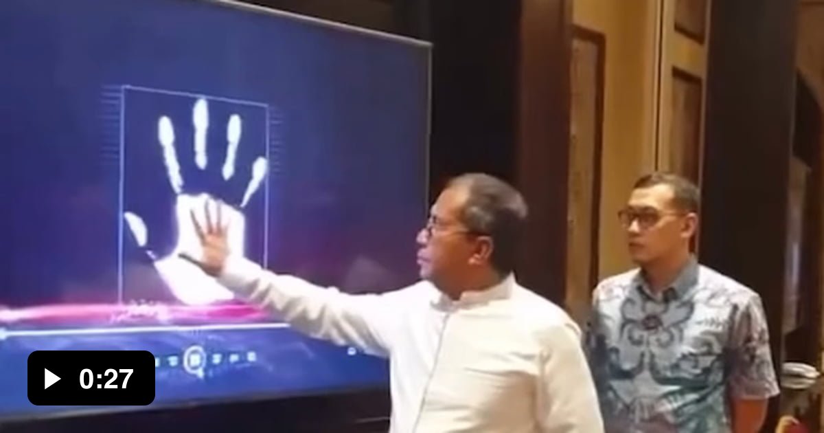 Errr sir… thats a video, unless i miss something here - 9GAG