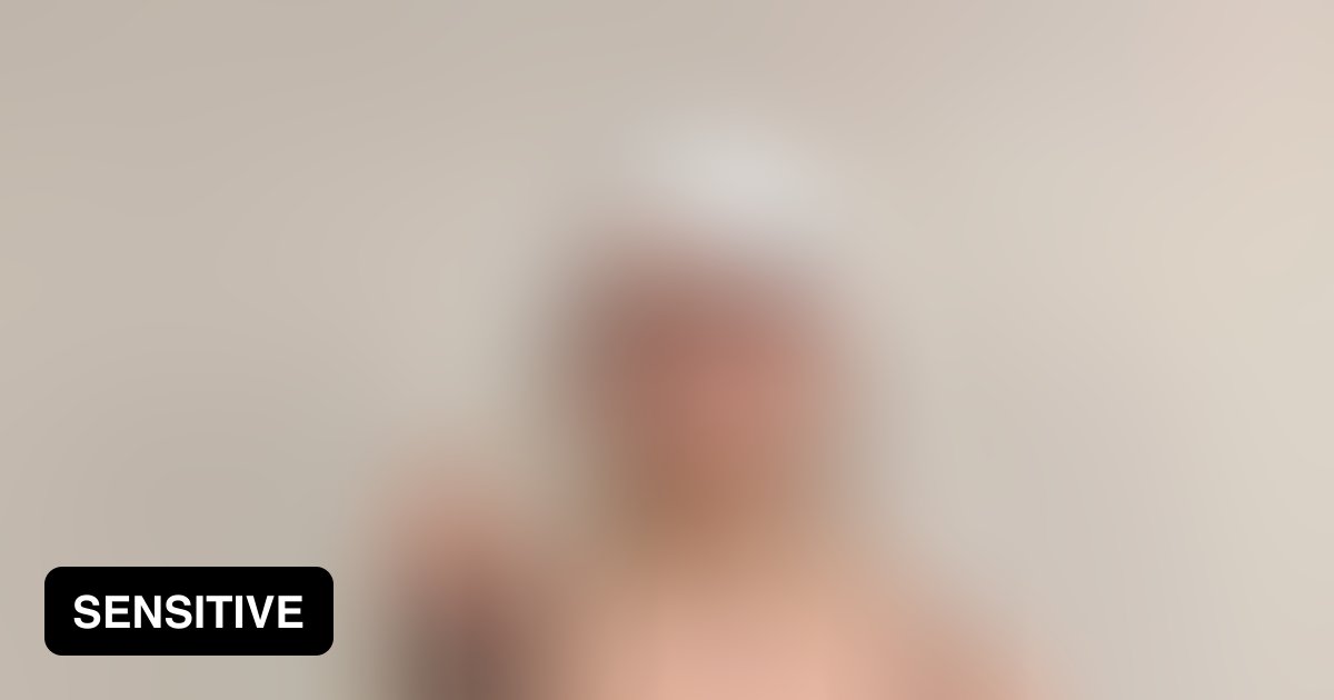 Buttercupcosplay - 9GAG