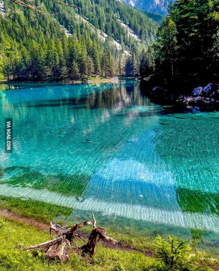 Beautiful Green Lake (Austria) - 9GAG