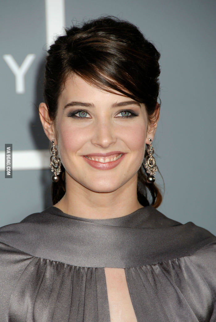 Cobie Smulders eyes 9GAG