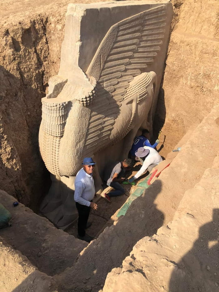 Archaeologists Find A Winged Bull In Iraq - 9GAG