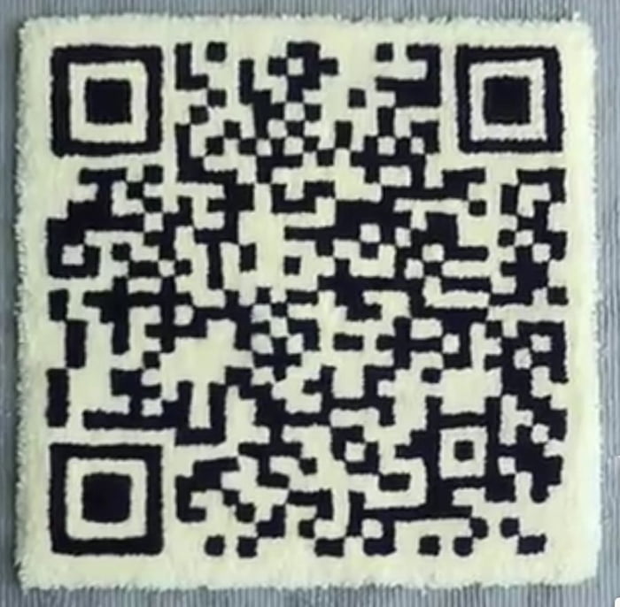 Animated QR Code Rickroll - 9GAG