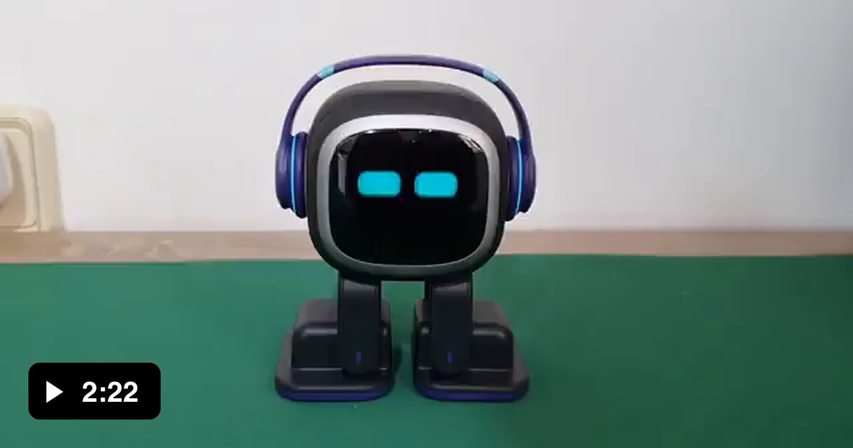 EMO a desktop robot - 9GAG