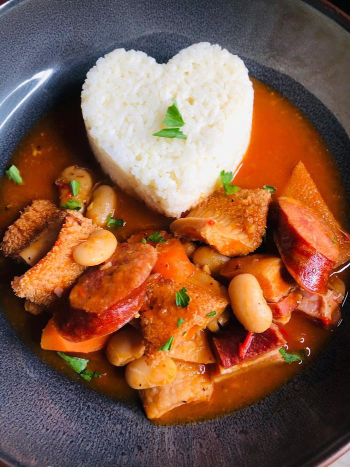 Portuguese tripe with chorizo and beans - 9GAG