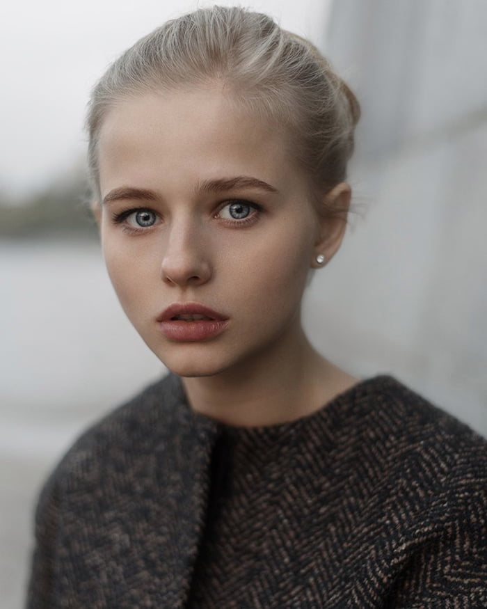 Classify Belarusian actress