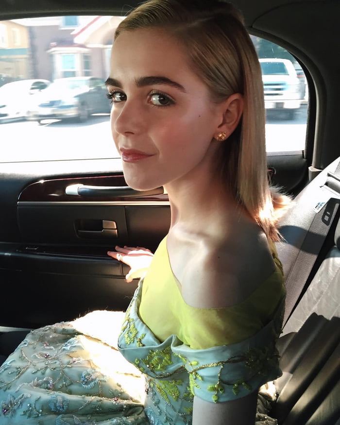 Kiernan Shipka 9gag