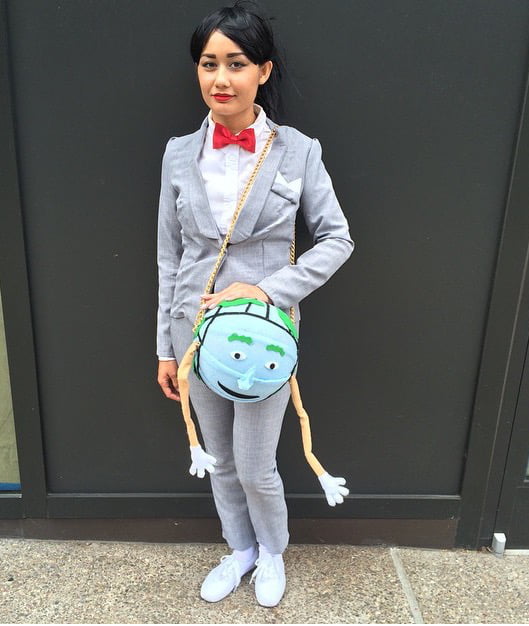 339 points * 8 comments - Pee Wee Herman cosplay at comic con - 9GAG has th...