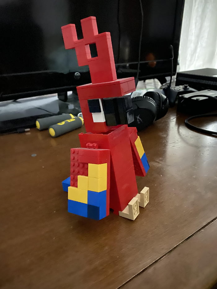 Made This Minecraft Parrot A While Back Though You Guys Would Appreciate It 9gag