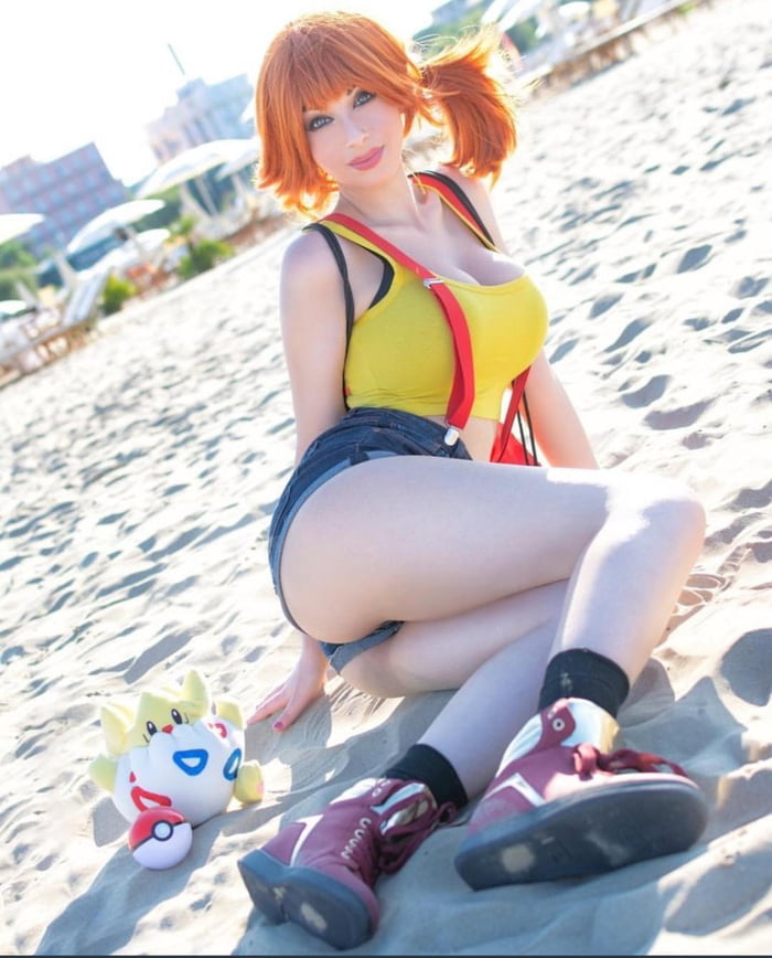 Pokemon cosplay sexy