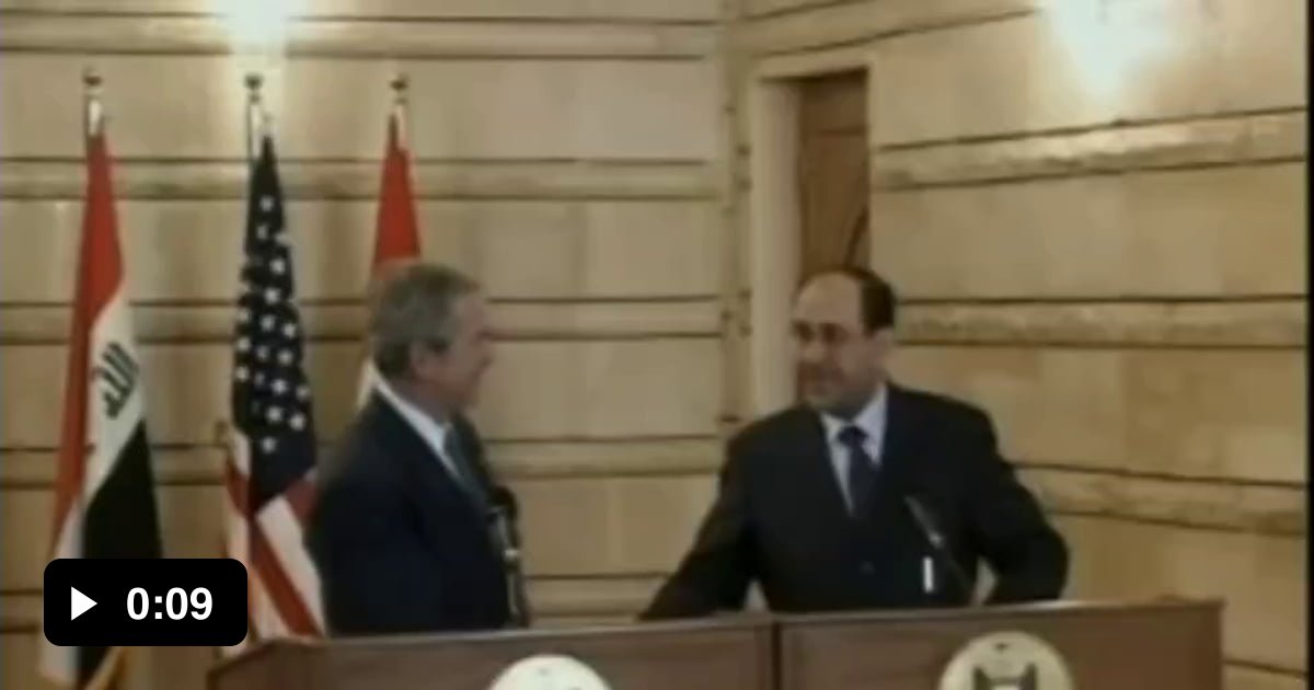 Shoe dodging president George W Bush at the top of his game - 9GAG