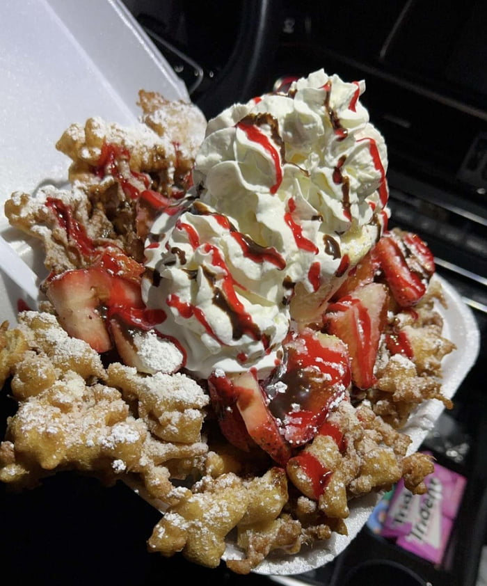 Caught the funnel cake truck last night - 9GAG