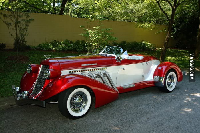 1937 Auburn Boattail Speedster - 9GAG