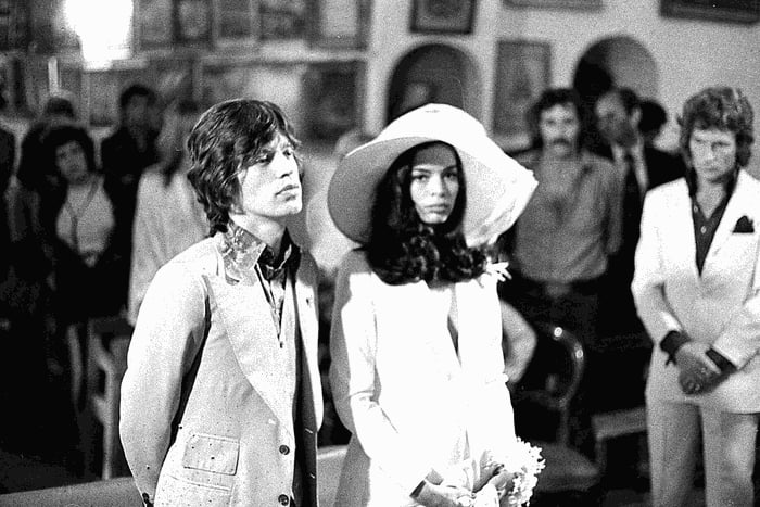 Mick Jagger married Bianca Macias at St Tropez Town Hall, May 12, 1971 ...