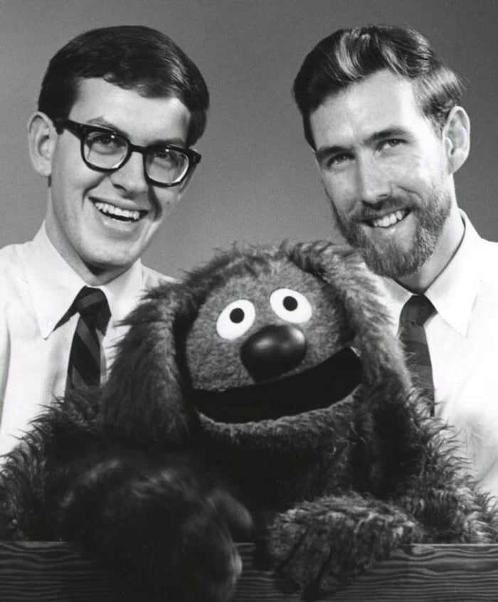 frank-oz-and-jim-henson-with-early-muppets-stand-out-rowlf-1963-9gag