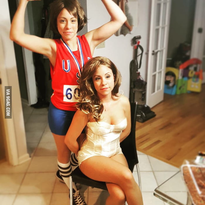 Twins went as Bruce and Caitlyn Jenner for Halloween - 9GAG