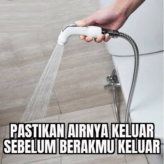 Pesan Di Hari Libur 9GAG