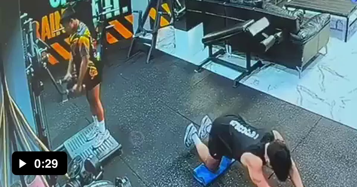 Ab roller with a twist, literally - 9GAG